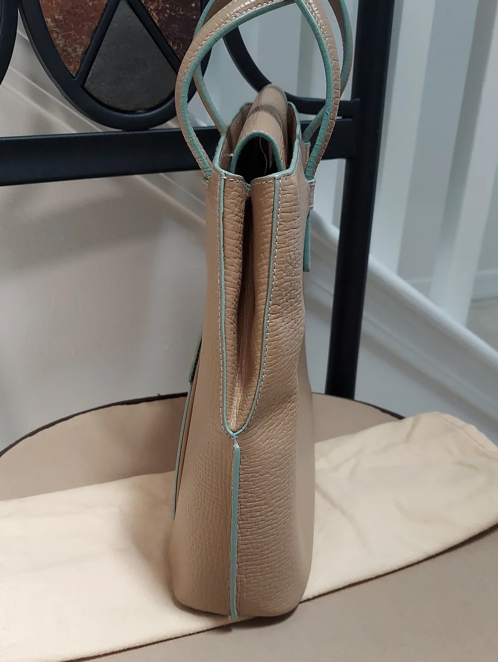 🌟 ULTRA RARE VINTAGE LOEWE MADRID TEXTURED LEATHER BAG 🌟
